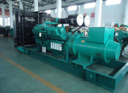 巨野800kw康明斯柴油发电机组图片 巨野800kw康明斯柴油发电机组图片